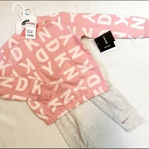 Size 5t outfit set nwt